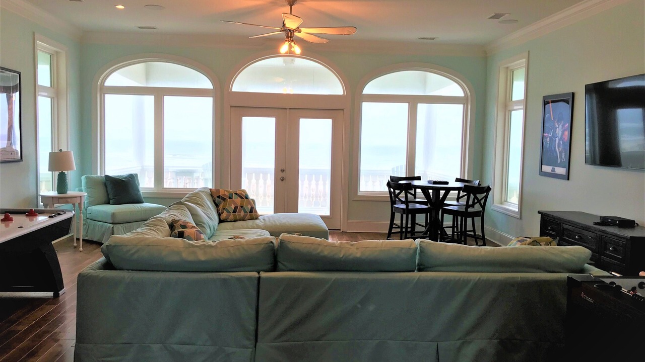 Photo of Livingroom in Sunset Beach