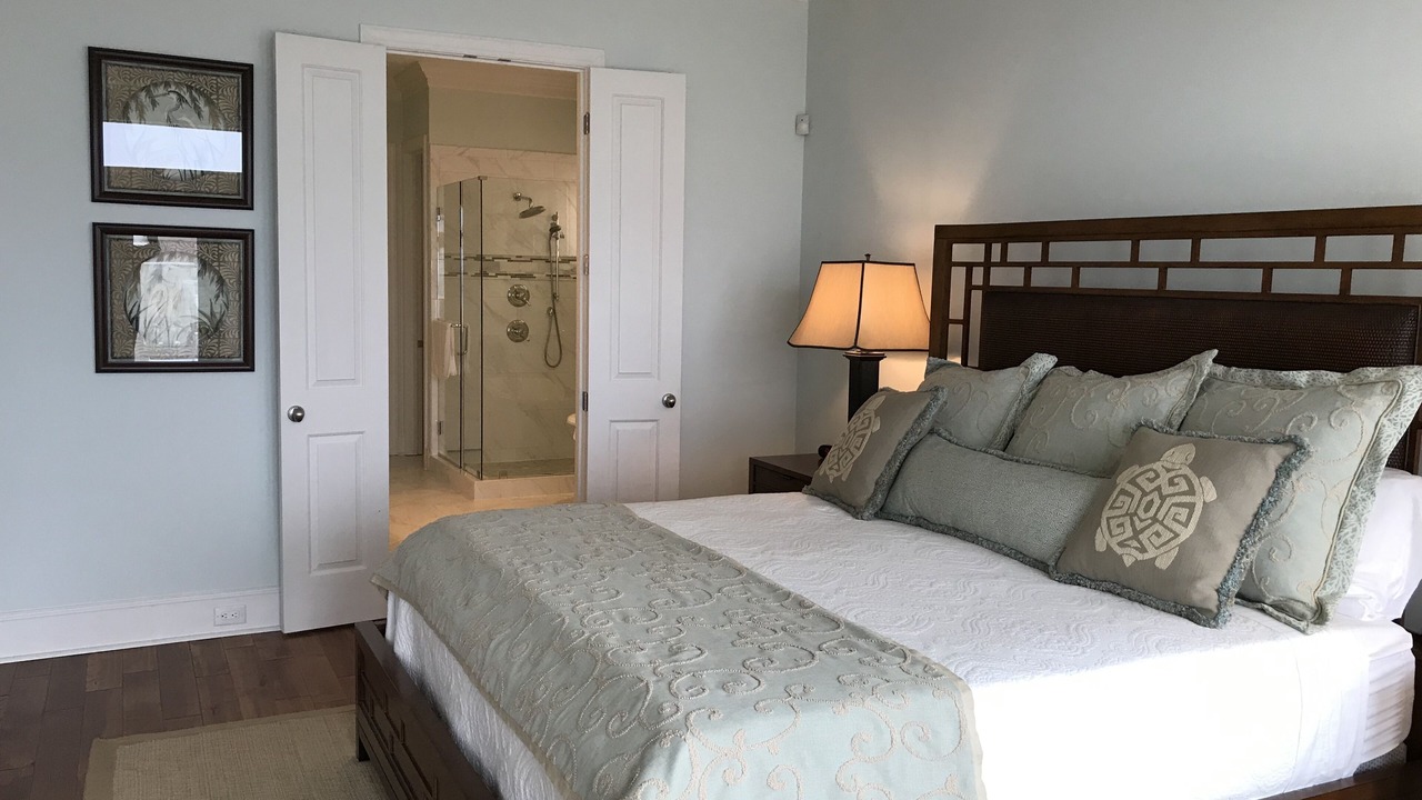 Photo of Bedroom in Sunset Beach
