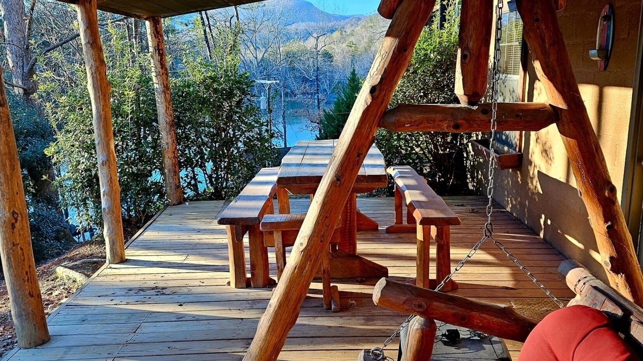 Photo of Outdoor in Lake Lure