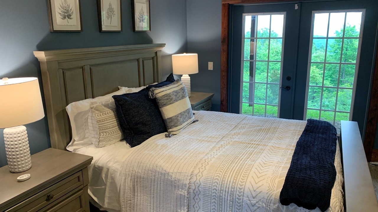 Photo of Bedroom in Pisgah Forest