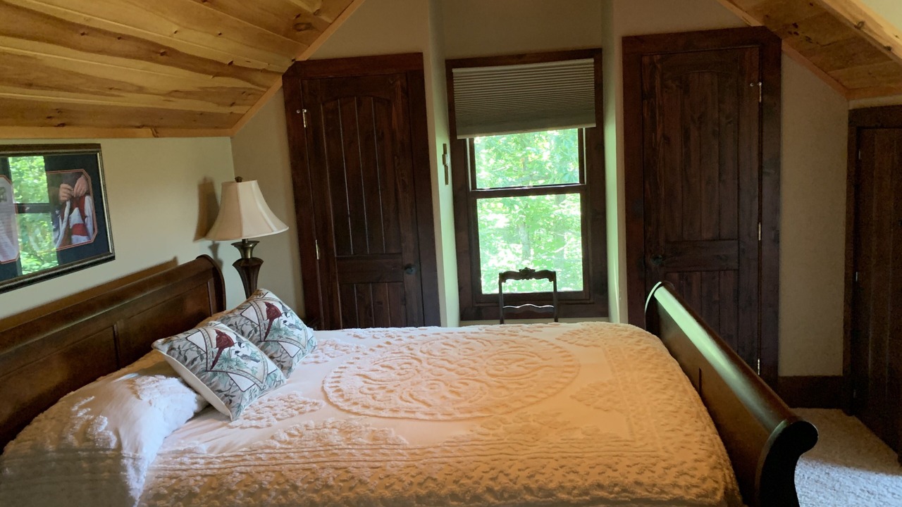 Photo of Bedroom in Pisgah Forest