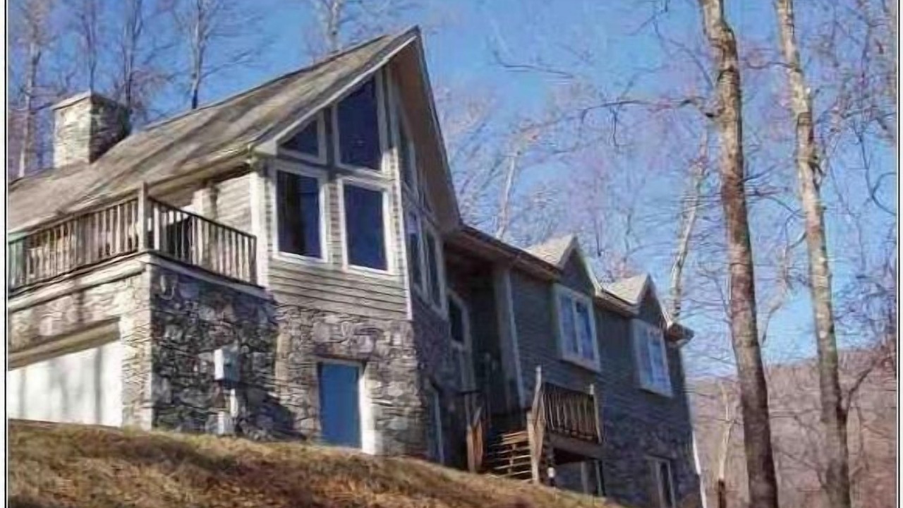 Photo of Others in Laurel Ridge