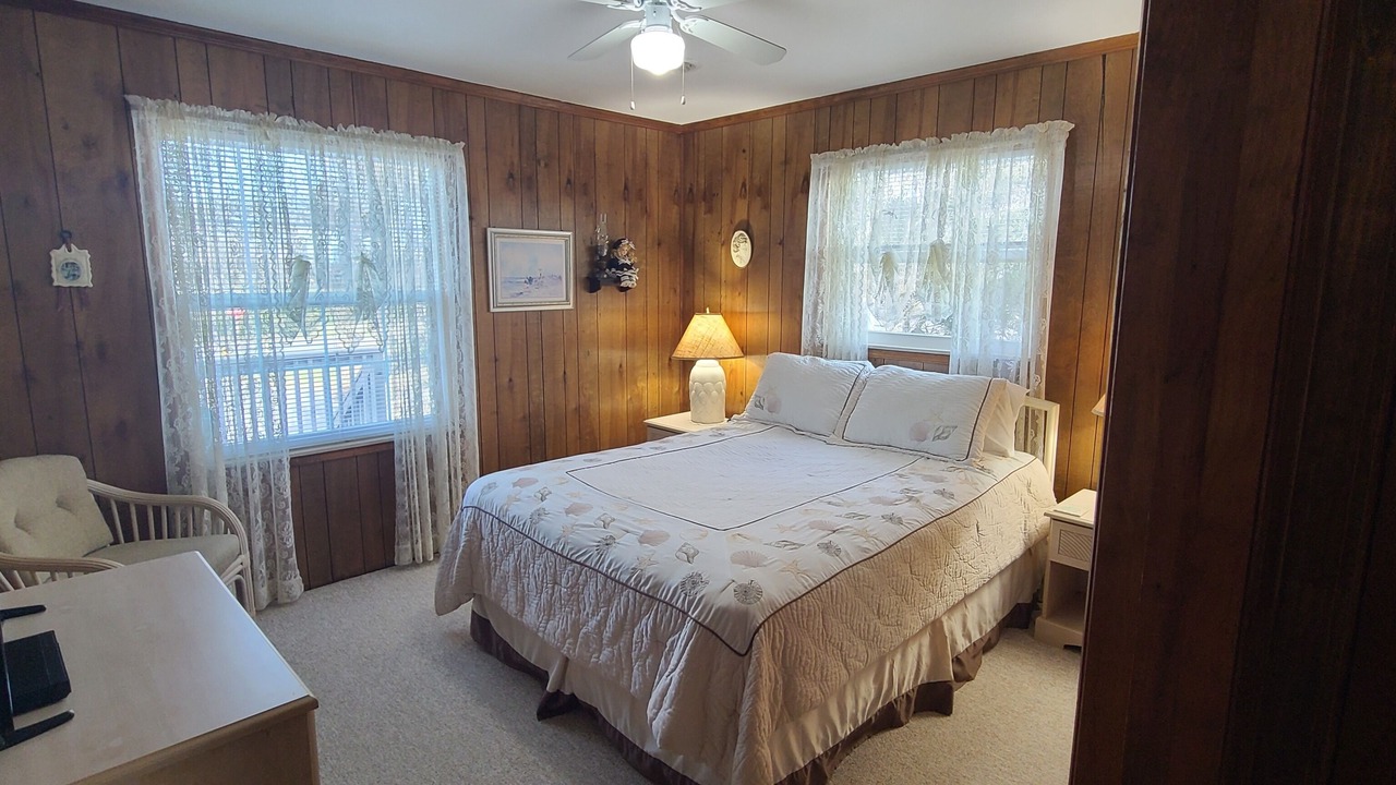 Photo of Bedroom in South Nags Head