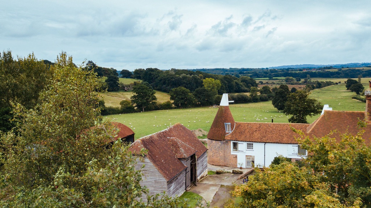 Photo of Outdoor in Ewhurst Green