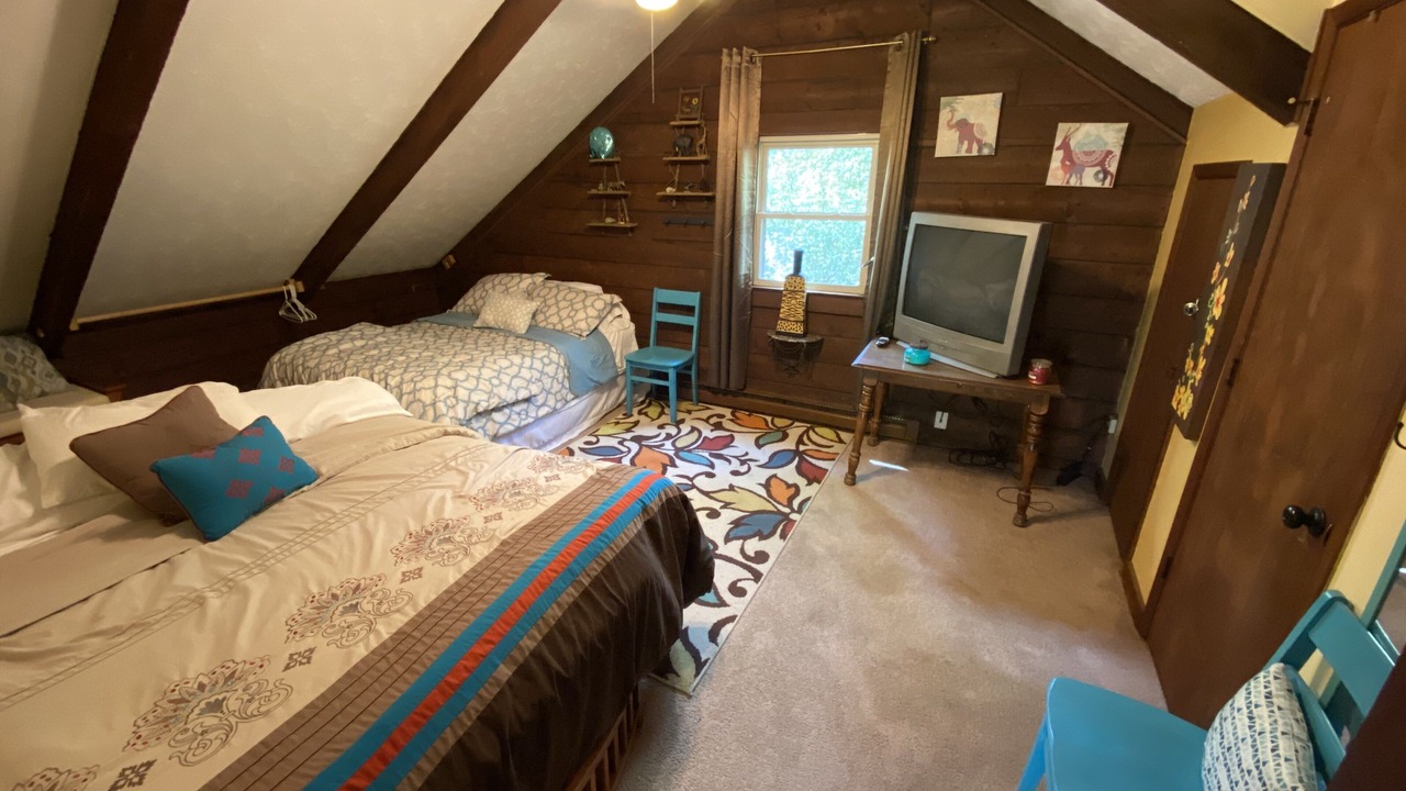 Photo of Bedroom in Newland
