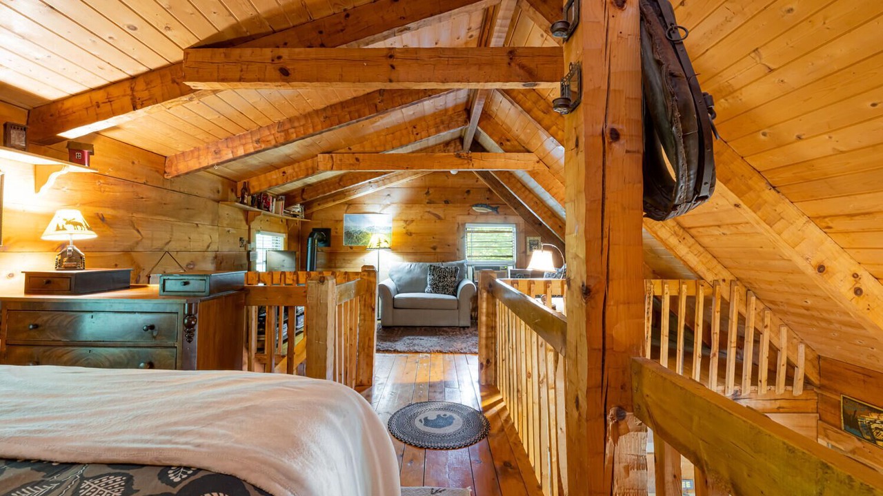 Photo of Bedroom in Weaverville