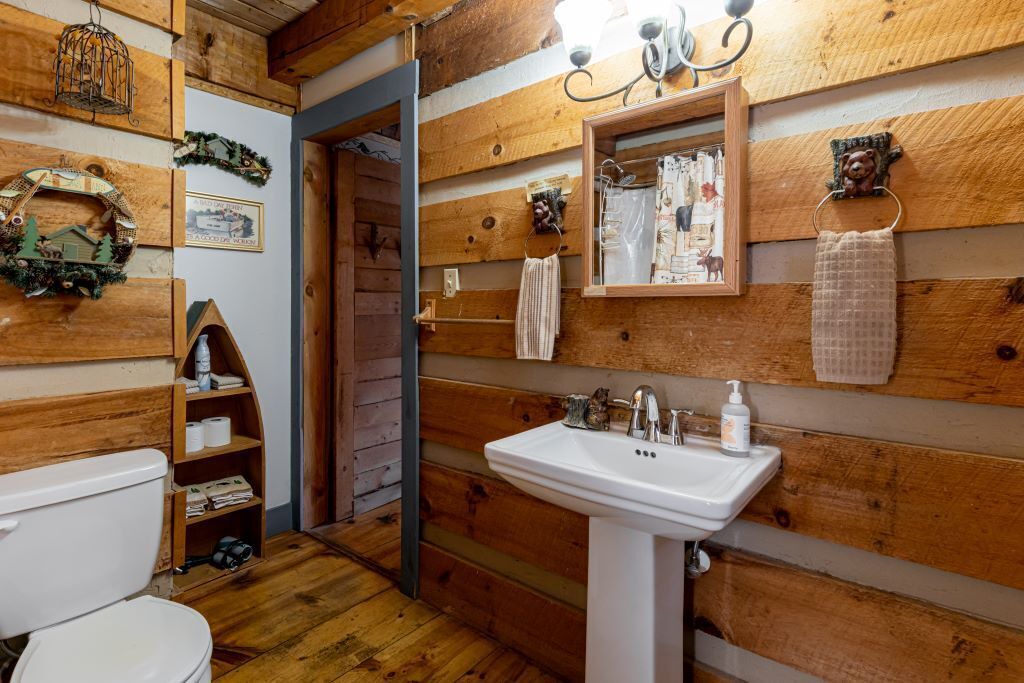 Photo of Bathroom in Weaverville
