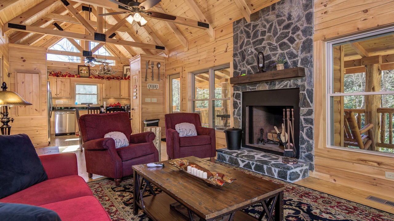 Photo of Livingroom in Black Mountain