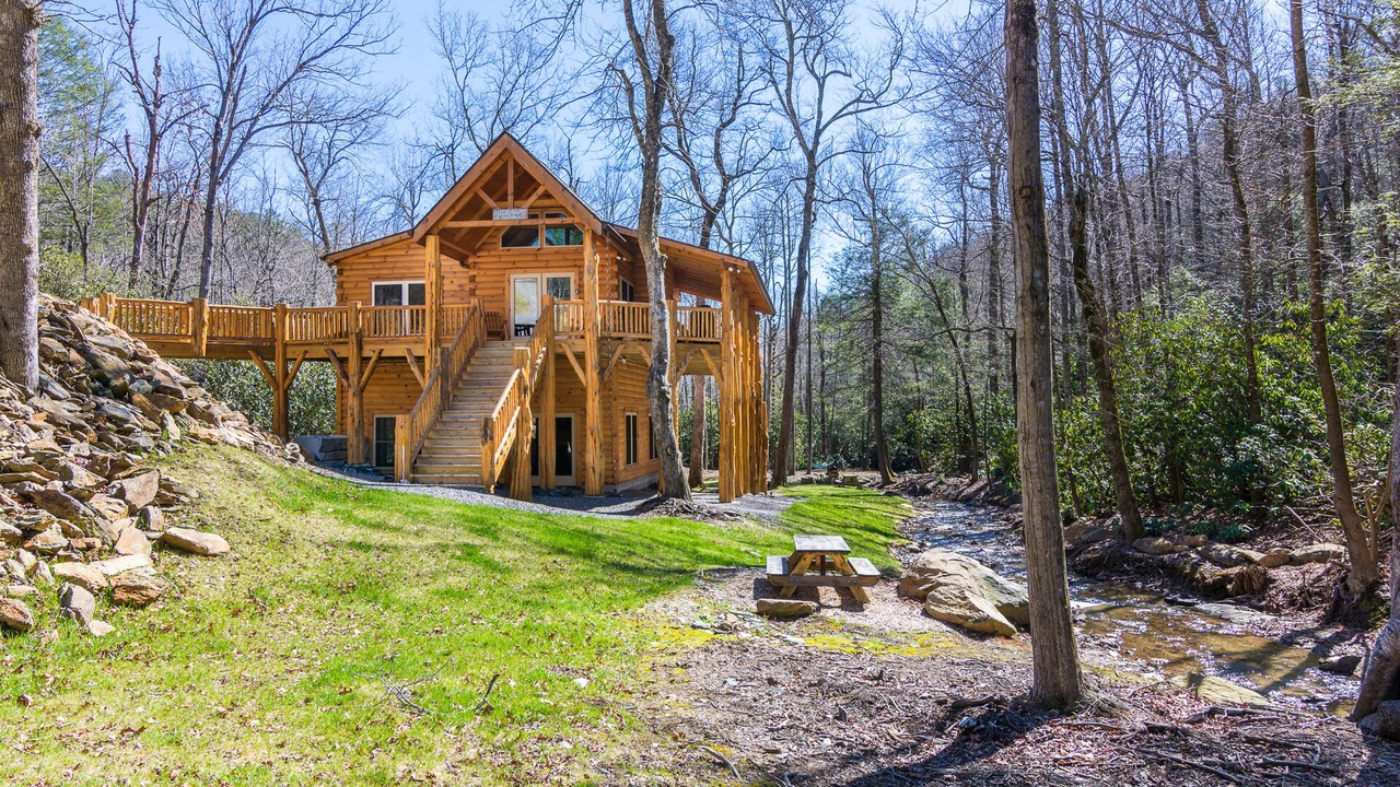 Photo of Outdoor in Black Mountain