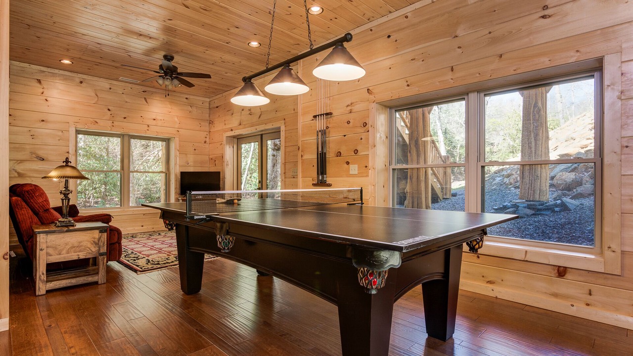 Photo of Bedroom in Black Mountain