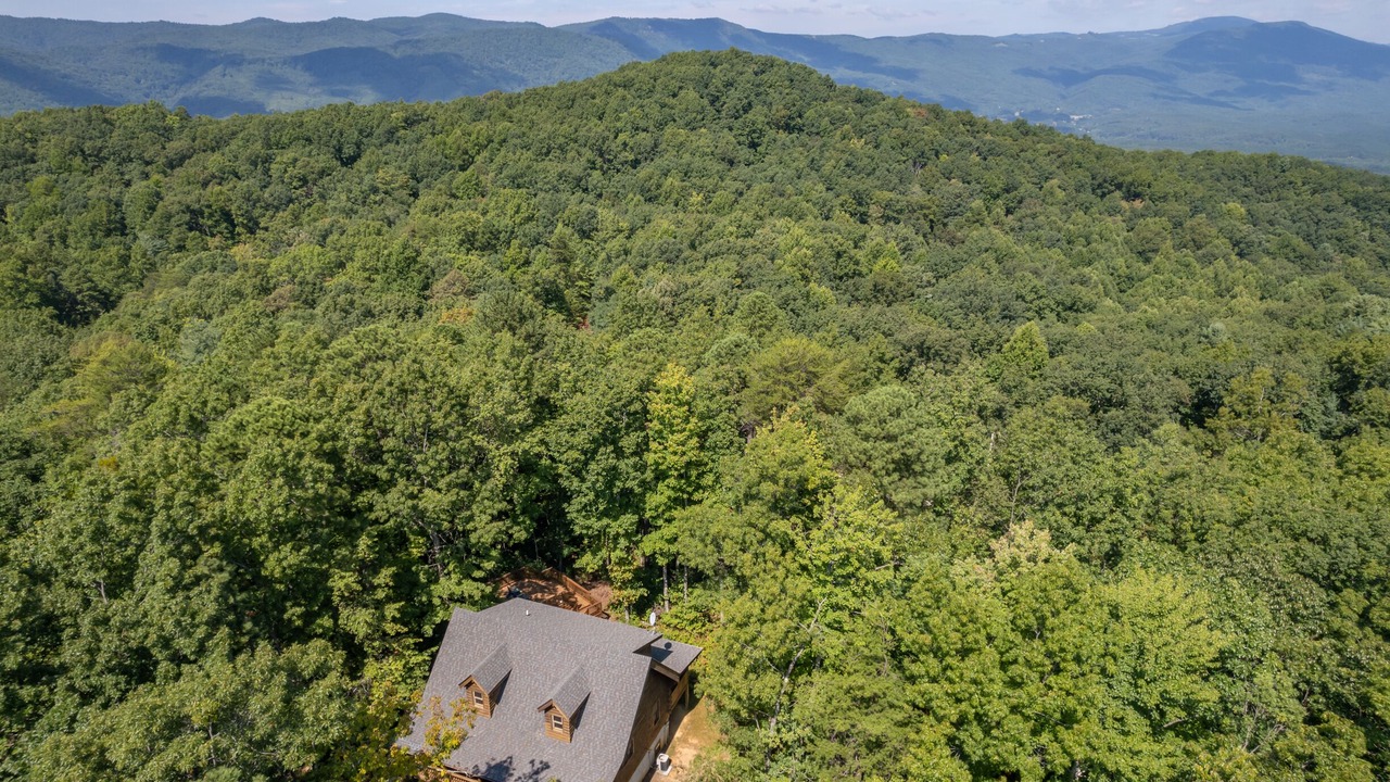 Photo of Outdoor in Piney Mountain