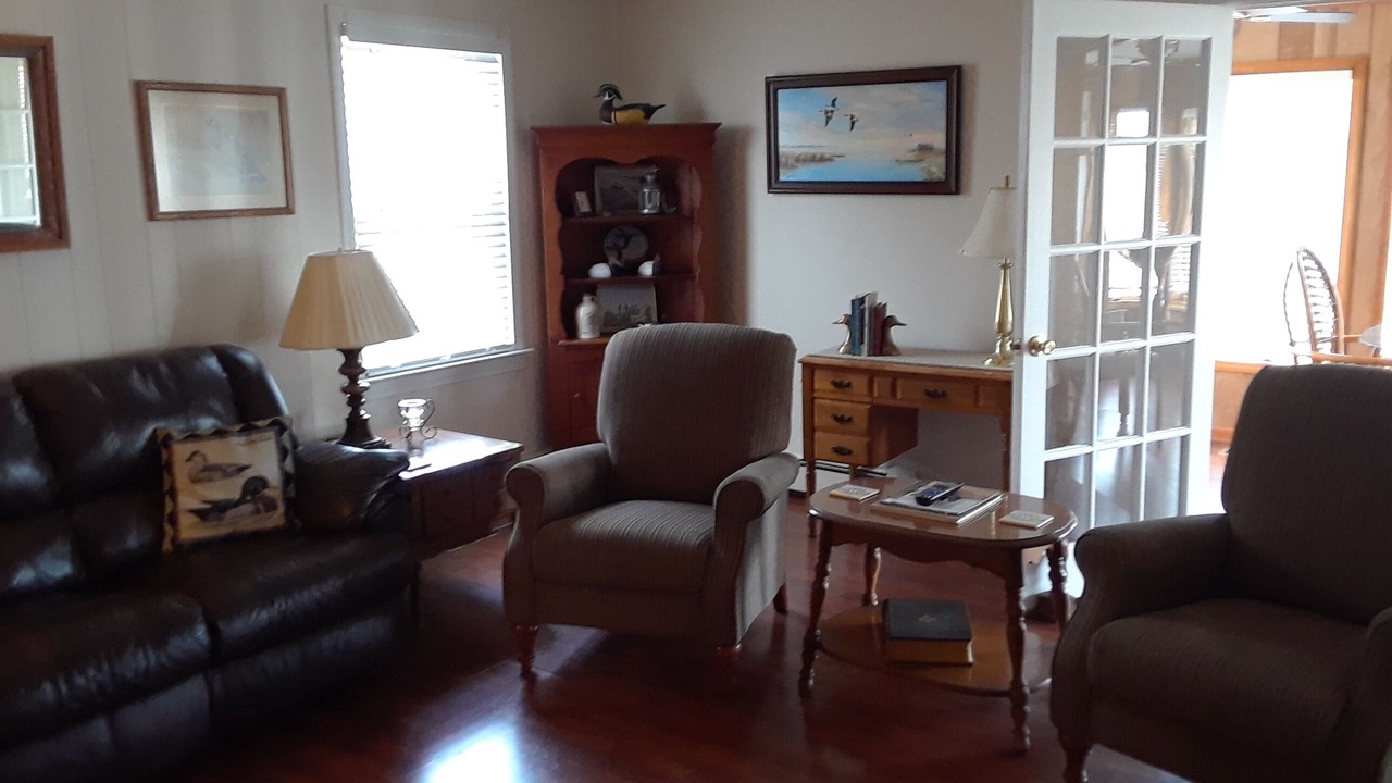Photo of Livingroom in Harbinger