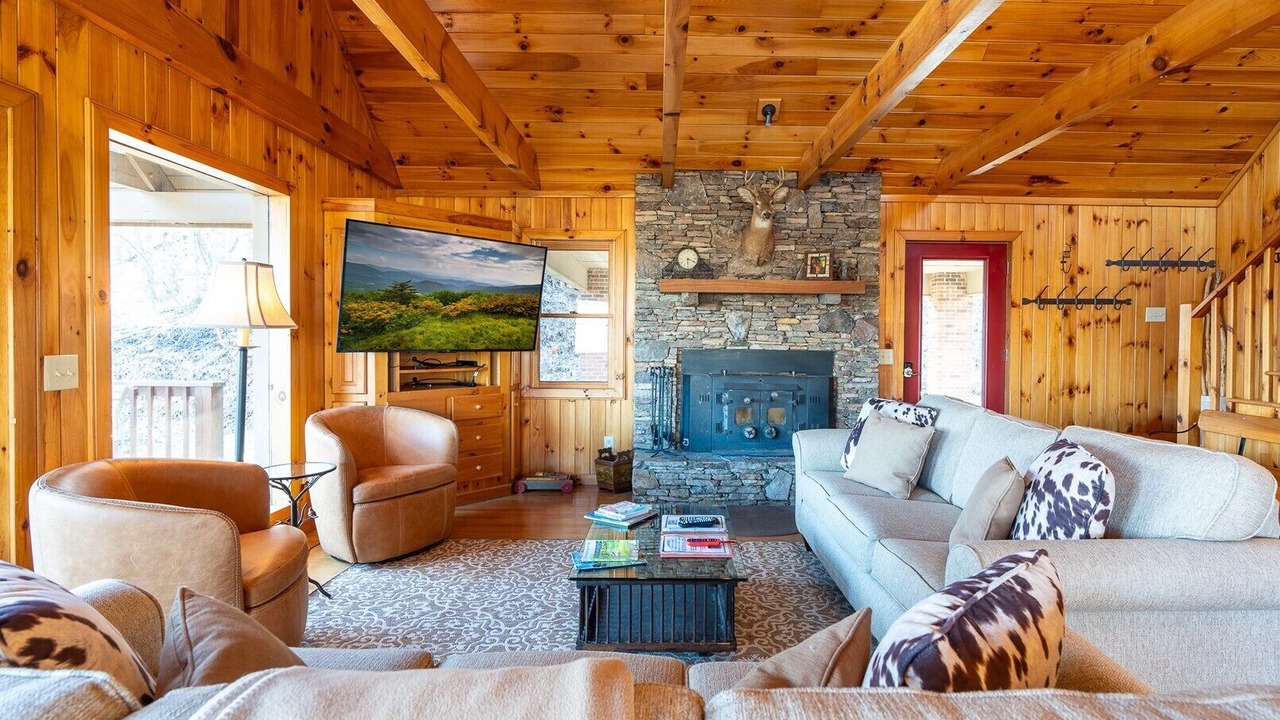 Photo of Bedroom in Buck Mountain