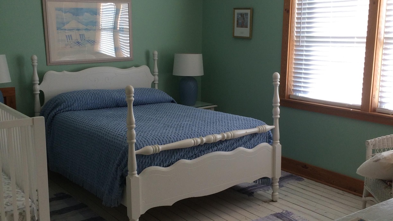 Photo of Bedroom in Wrightsville Beach