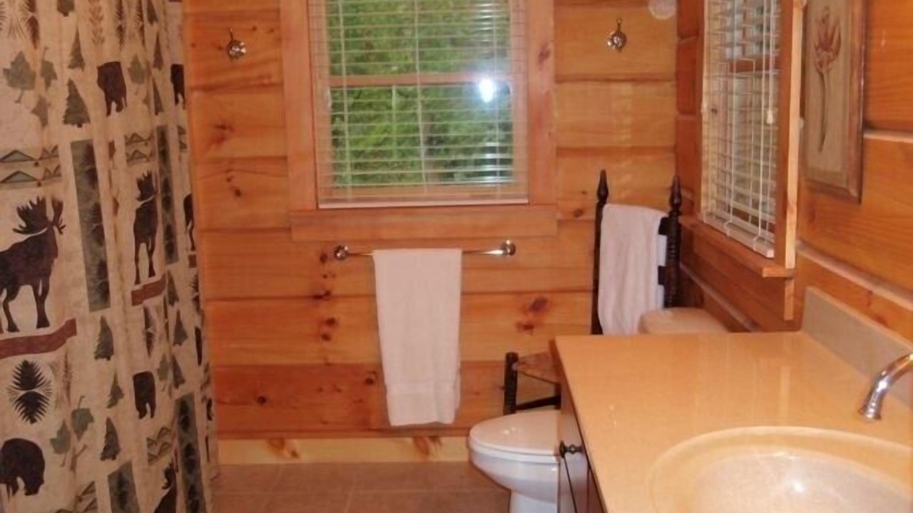 Photo of Bedroom in Brasstown