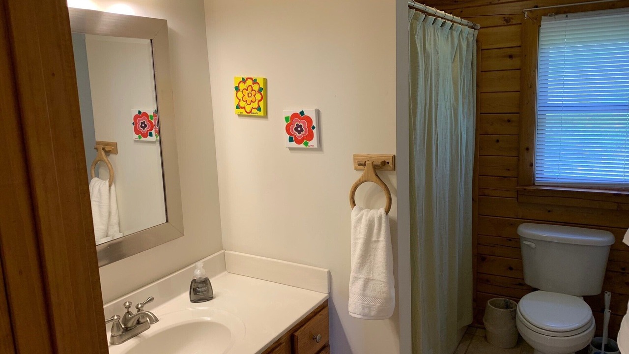 Photo of Bathroom in Stokes