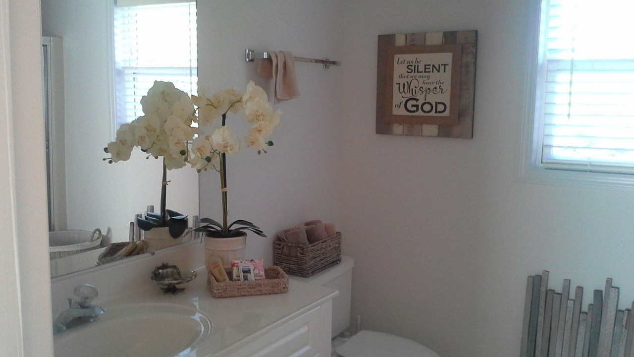 Photo of Bathroom in Ocean City Beach