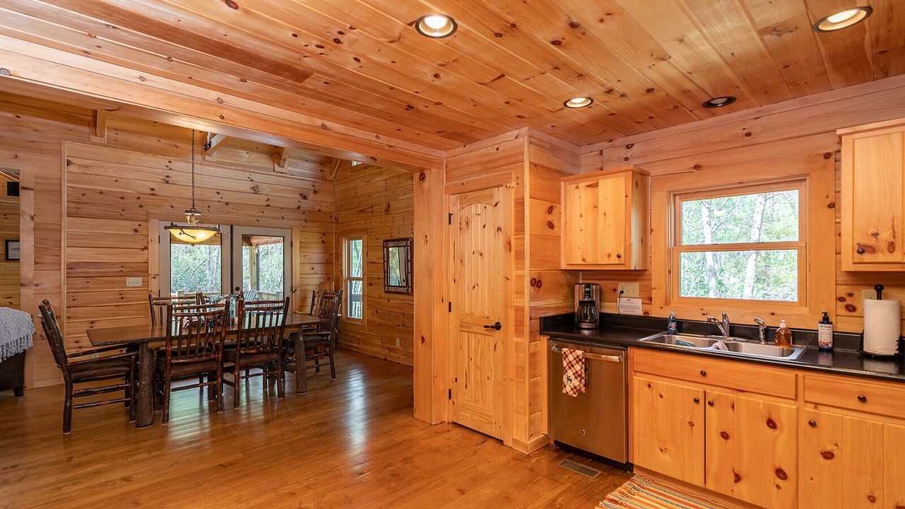 Photo of Kitchen in Cedar Mountain