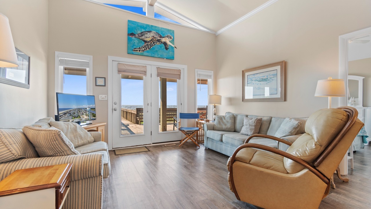 Photo of Livingroom in Holden Beach