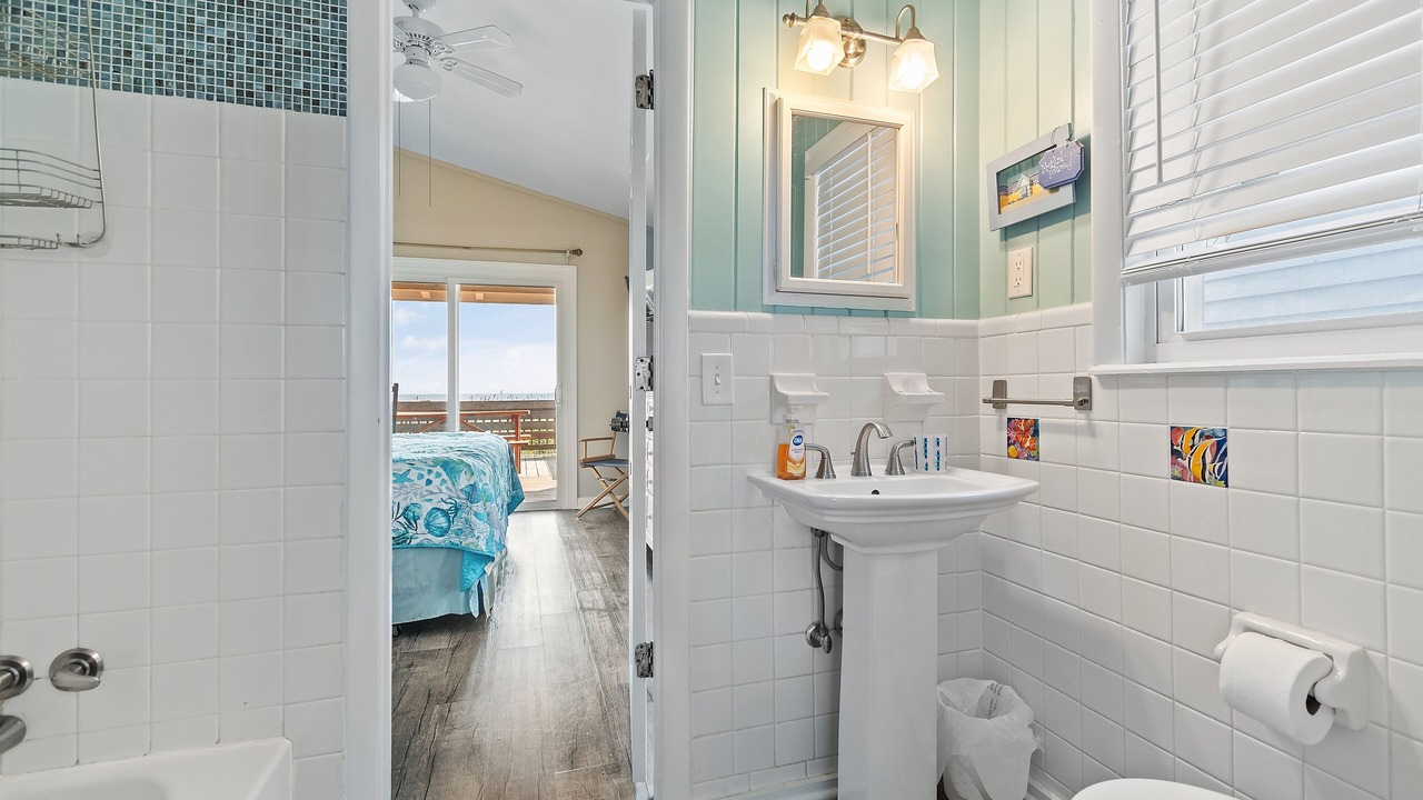 Photo of Bathroom in Holden Beach