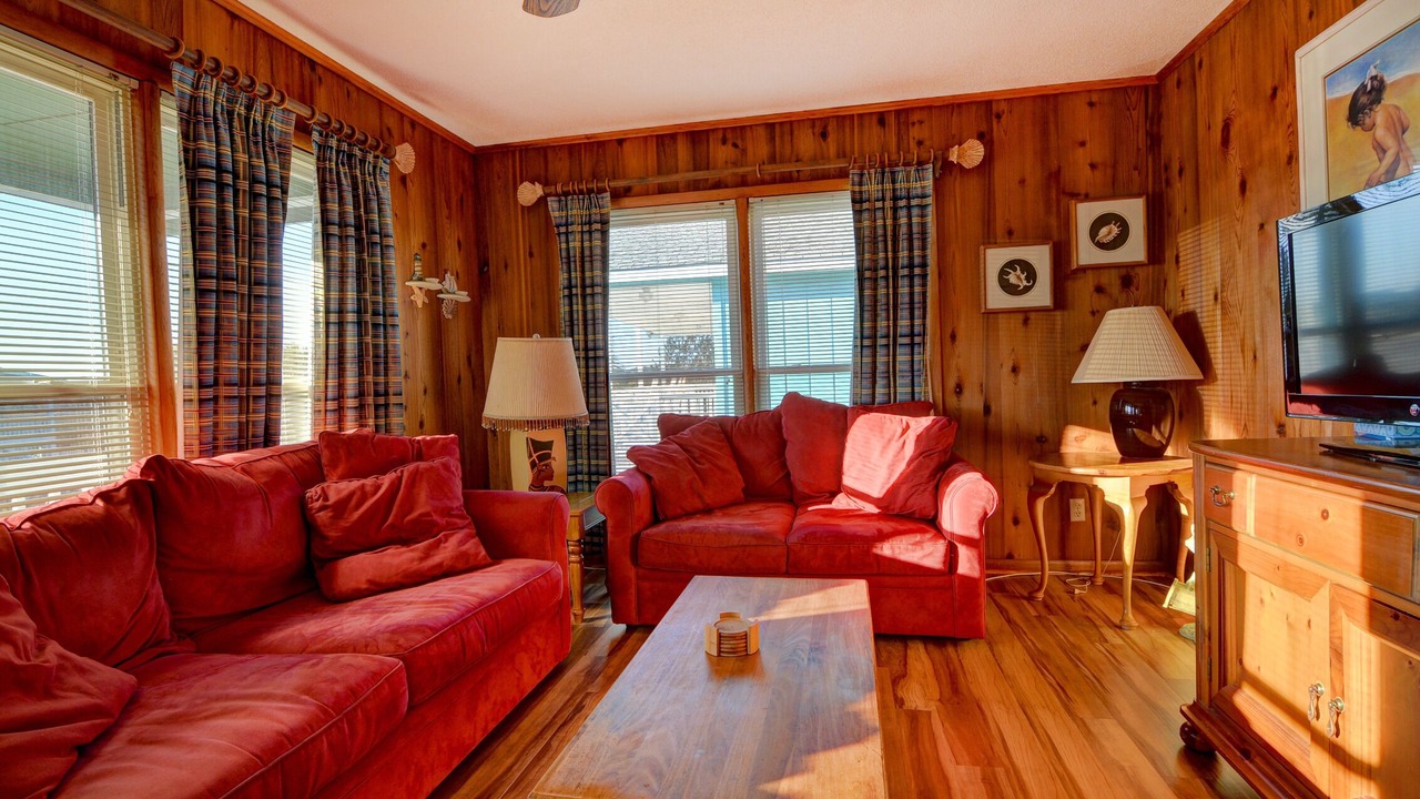 Photo of Livingroom in Holden Beach