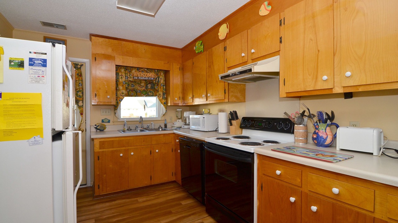 Photo of Kitchen in Holden Beach