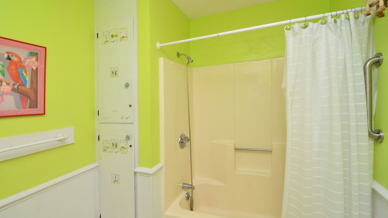 Photo of Bathroom in Holden Beach
