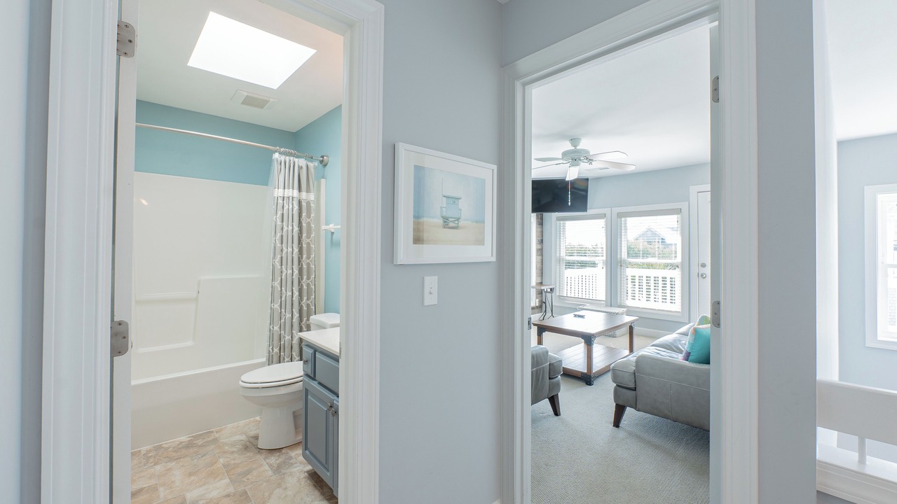 Photo of Bathroom in Shell Island