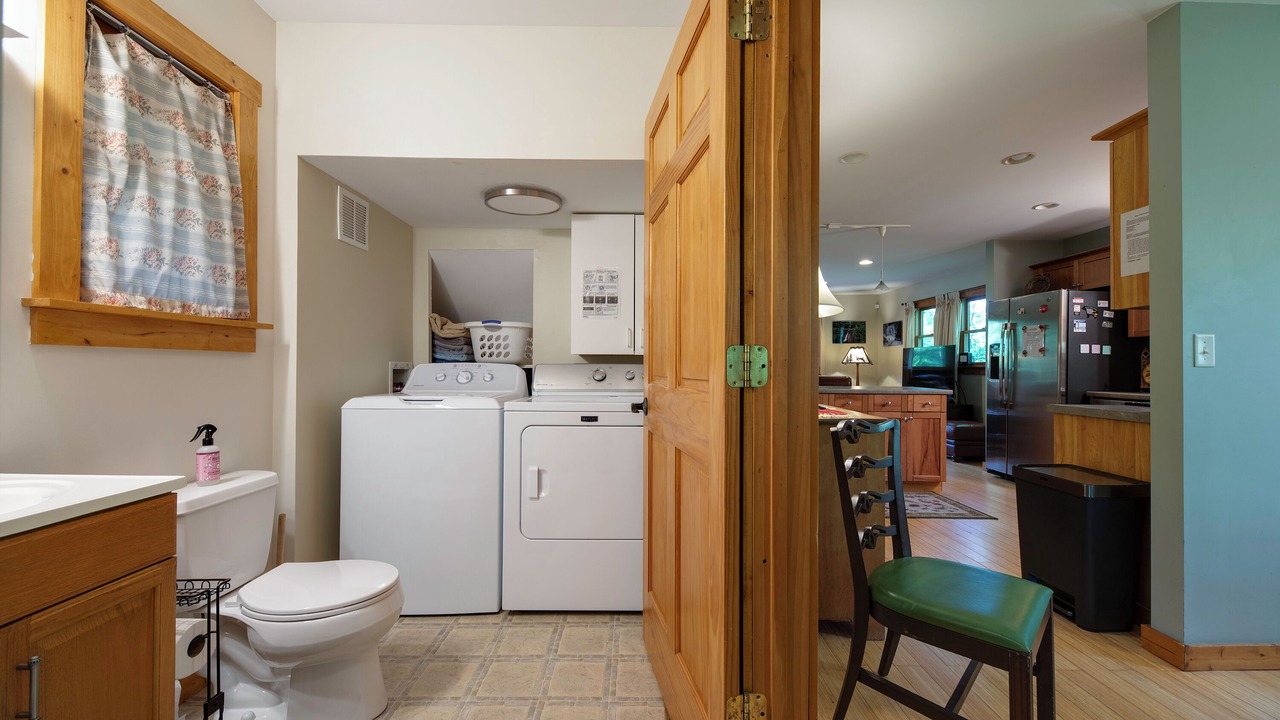 Photo of Bathroom in Cedar Mountain