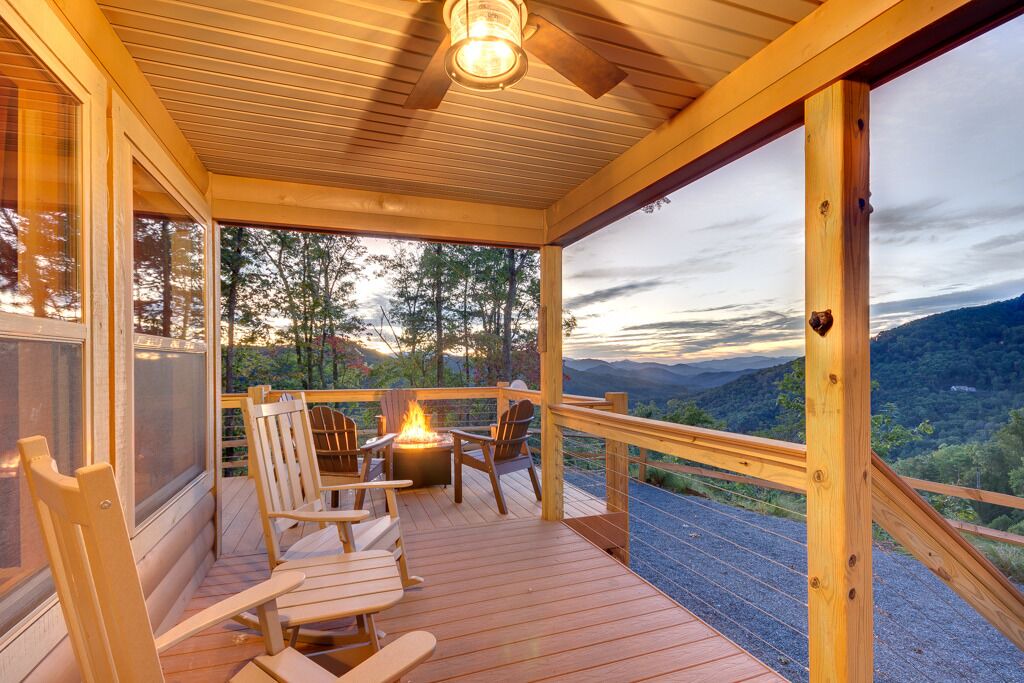 Photo of Patio Balcony in Bryson City