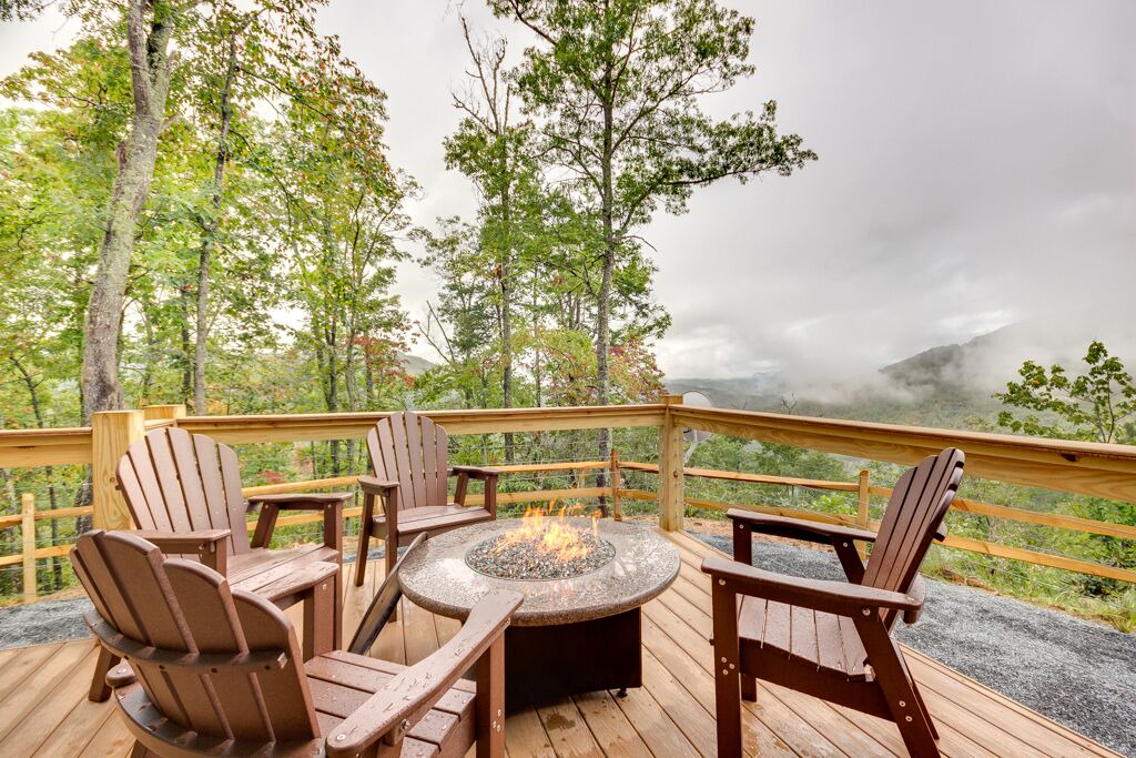 Photo of Patio Balcony in Bryson City