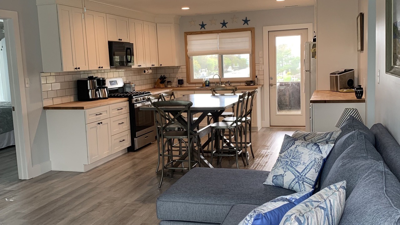 Photo of Bedroom in Brigands' Bay