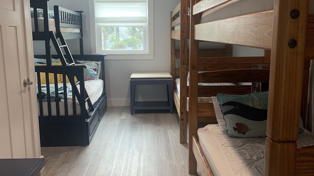 Photo of Bedroom in Brigands' Bay