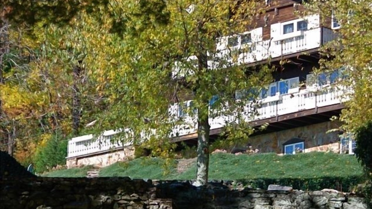 Photo of Others in Little Switzerland