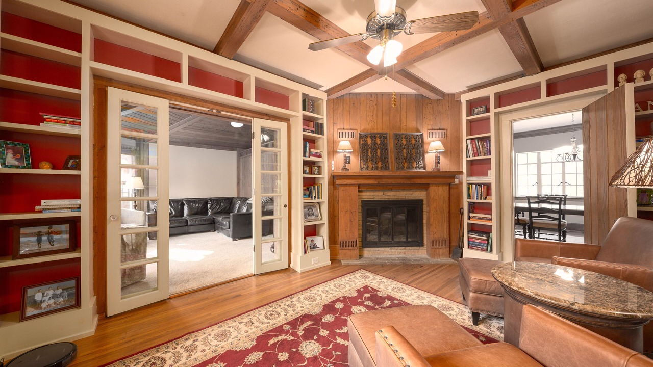Photo of Livingroom in Skyland