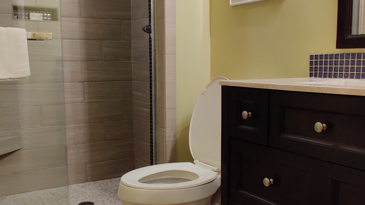 Photo of Bathroom in Kitty Hawk