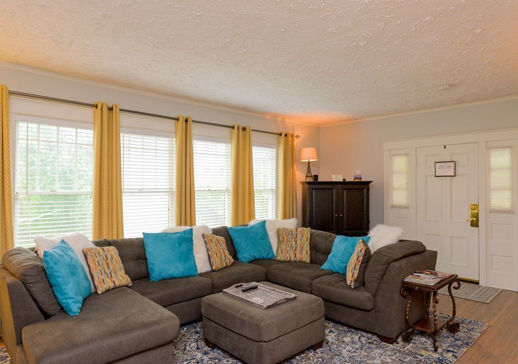 Photo of Bedroom in Hillsboro West End