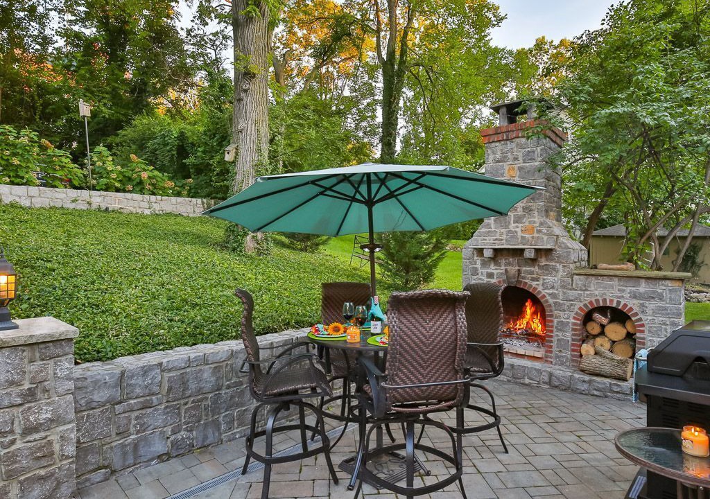 Photo of Outdoor in Hillsboro West End