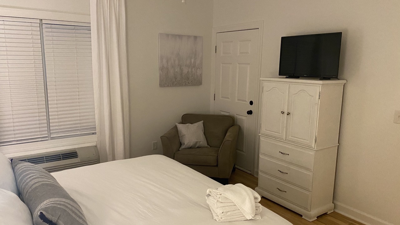 Photo of Bedroom in Ocean Isle Beach