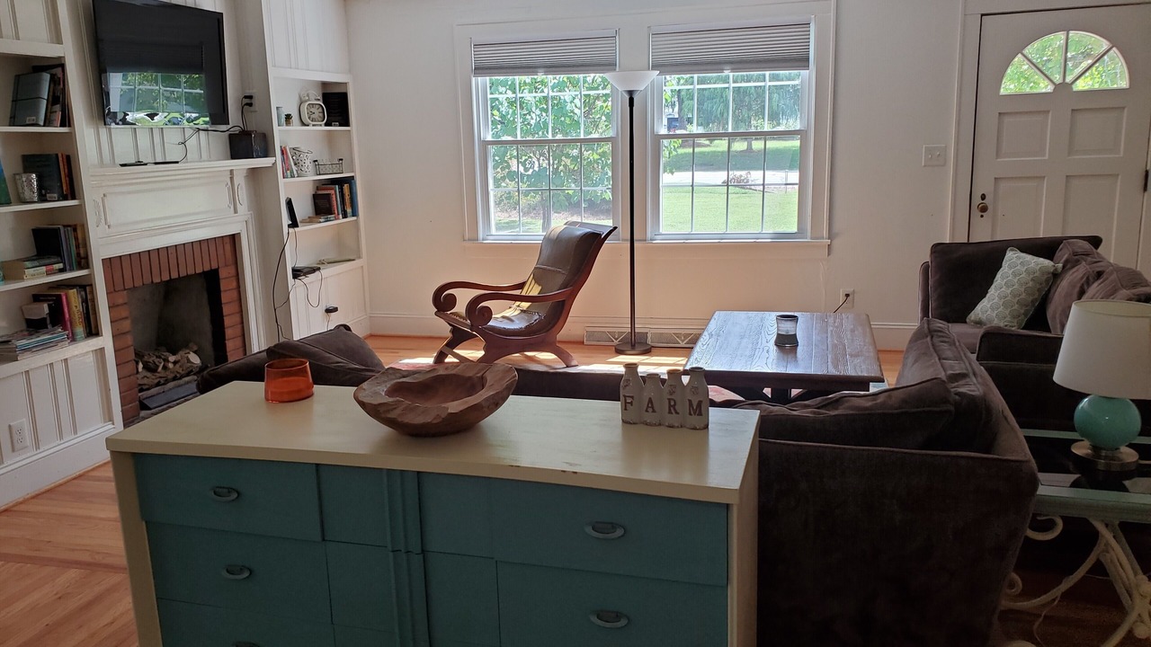 Photo of Bedroom in Elon