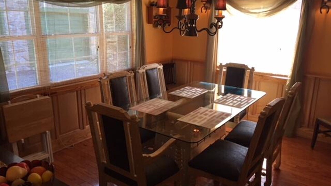 Photo of Livingroom in Maggie Valley