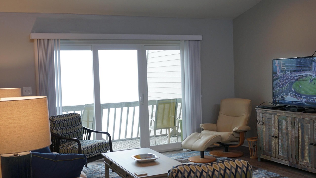 Photo of Bedroom in Pine Knoll Shores