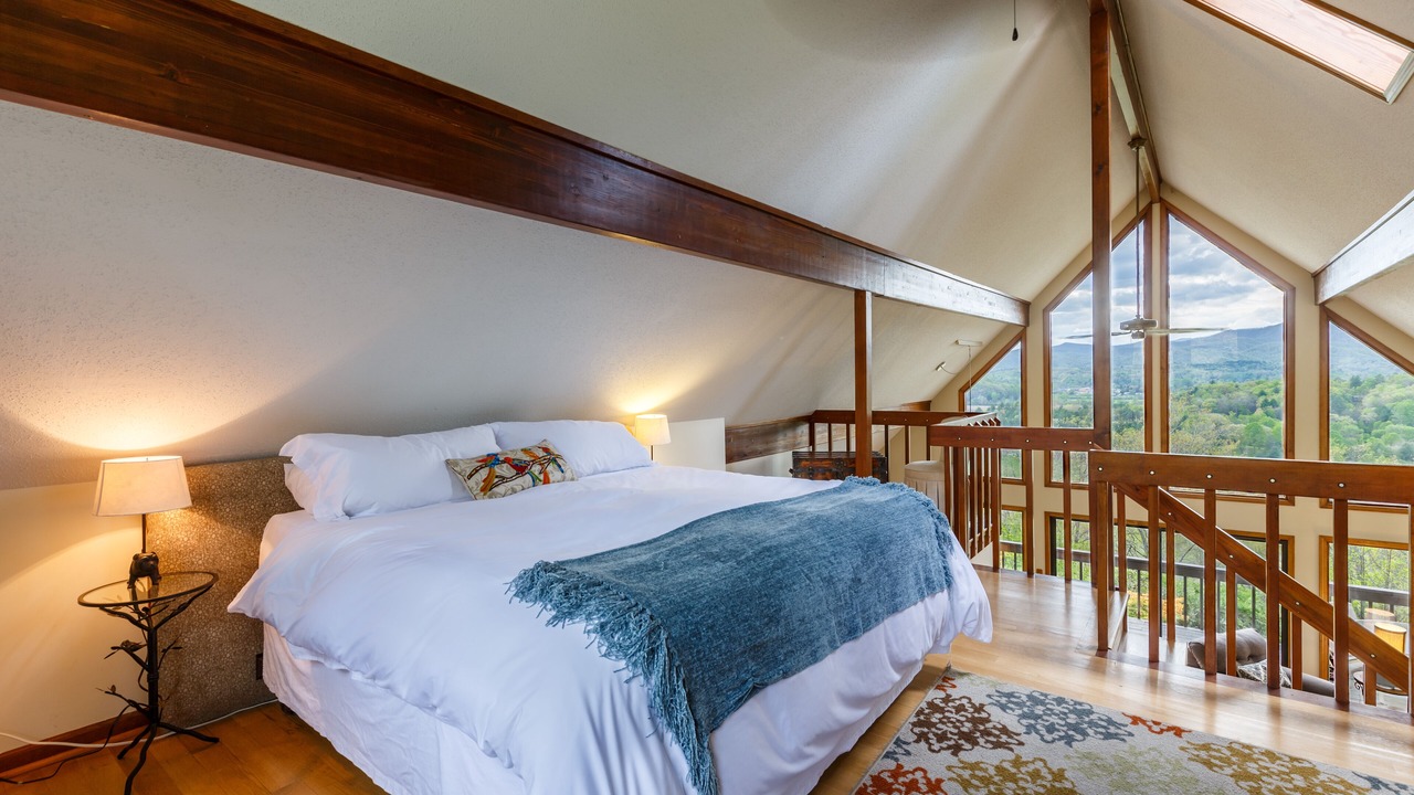 Photo of Bedroom in Pisgah Forest