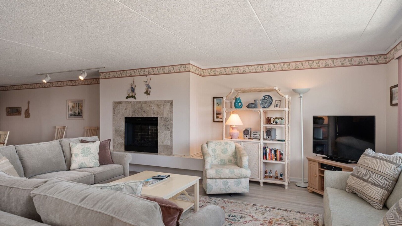 Photo of Livingroom in South Nags Head