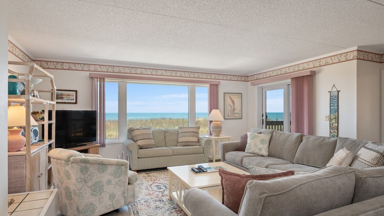 Photo of Livingroom in South Nags Head