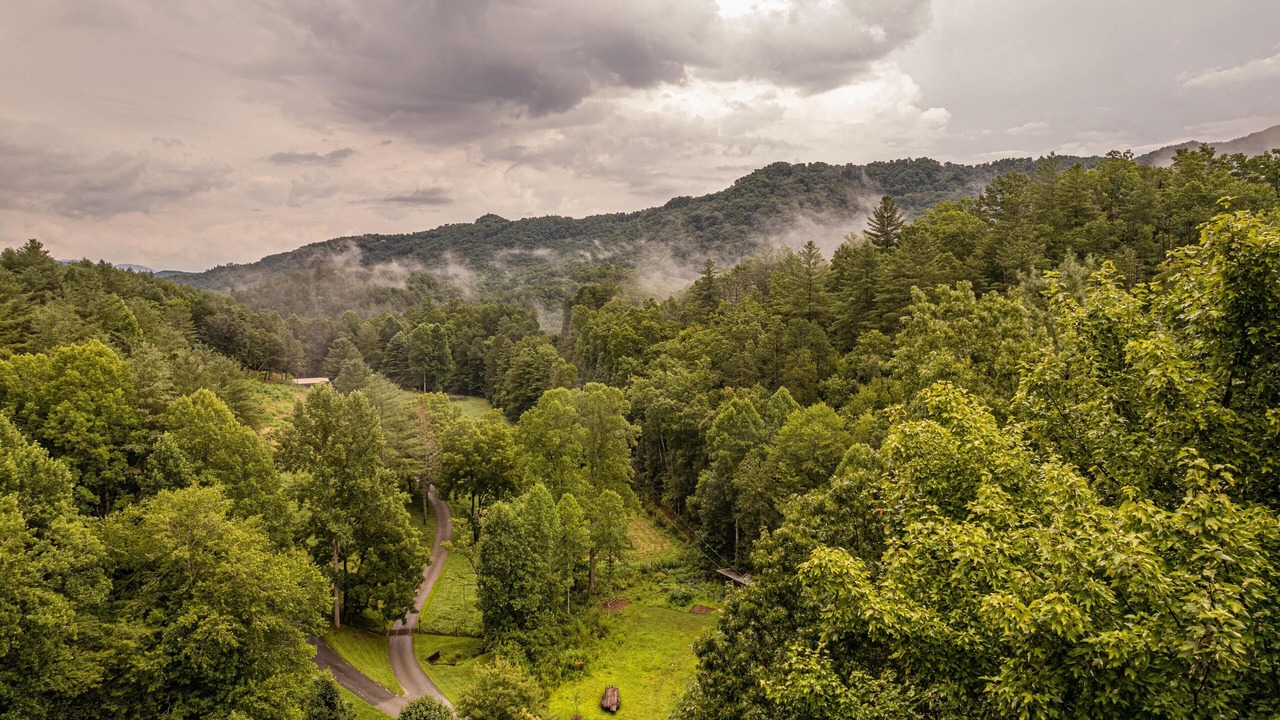 Photo of Others in Bryson City
