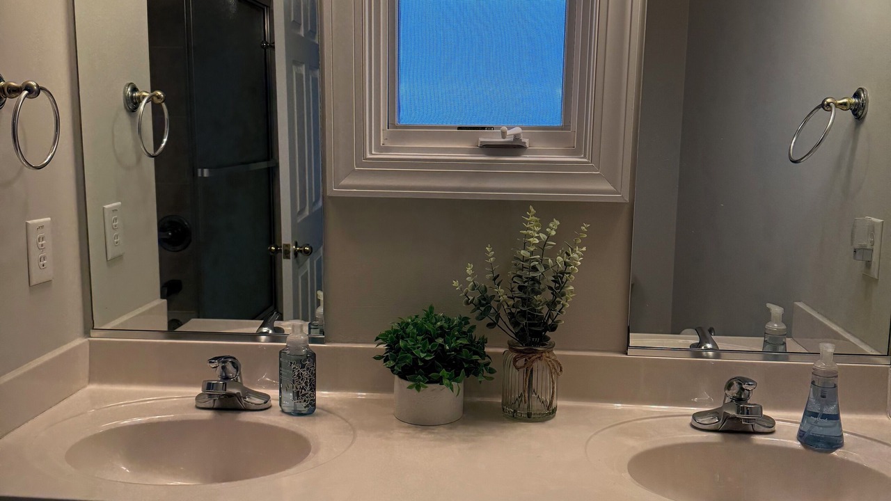 Photo of Bathroom in Ocean Isle Beach