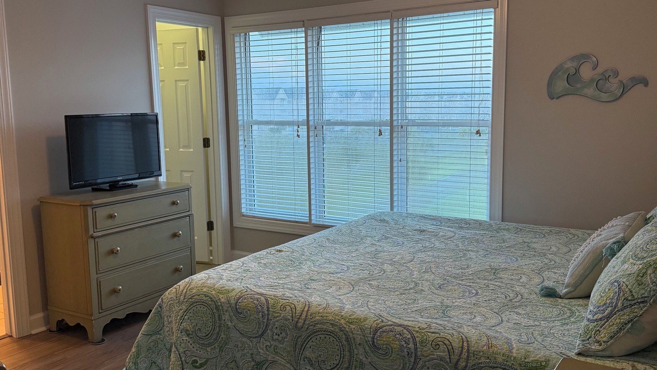 Photo of Bedroom in Ocean Isle Beach