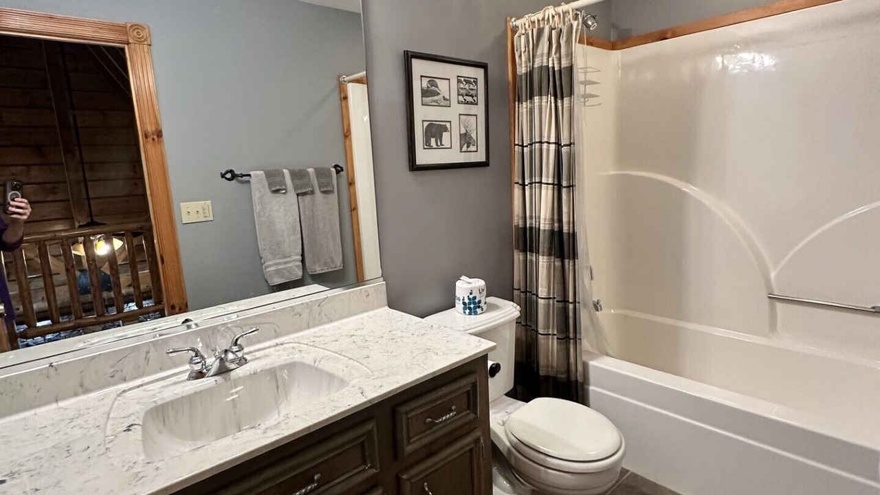Photo of Bathroom in Highlands