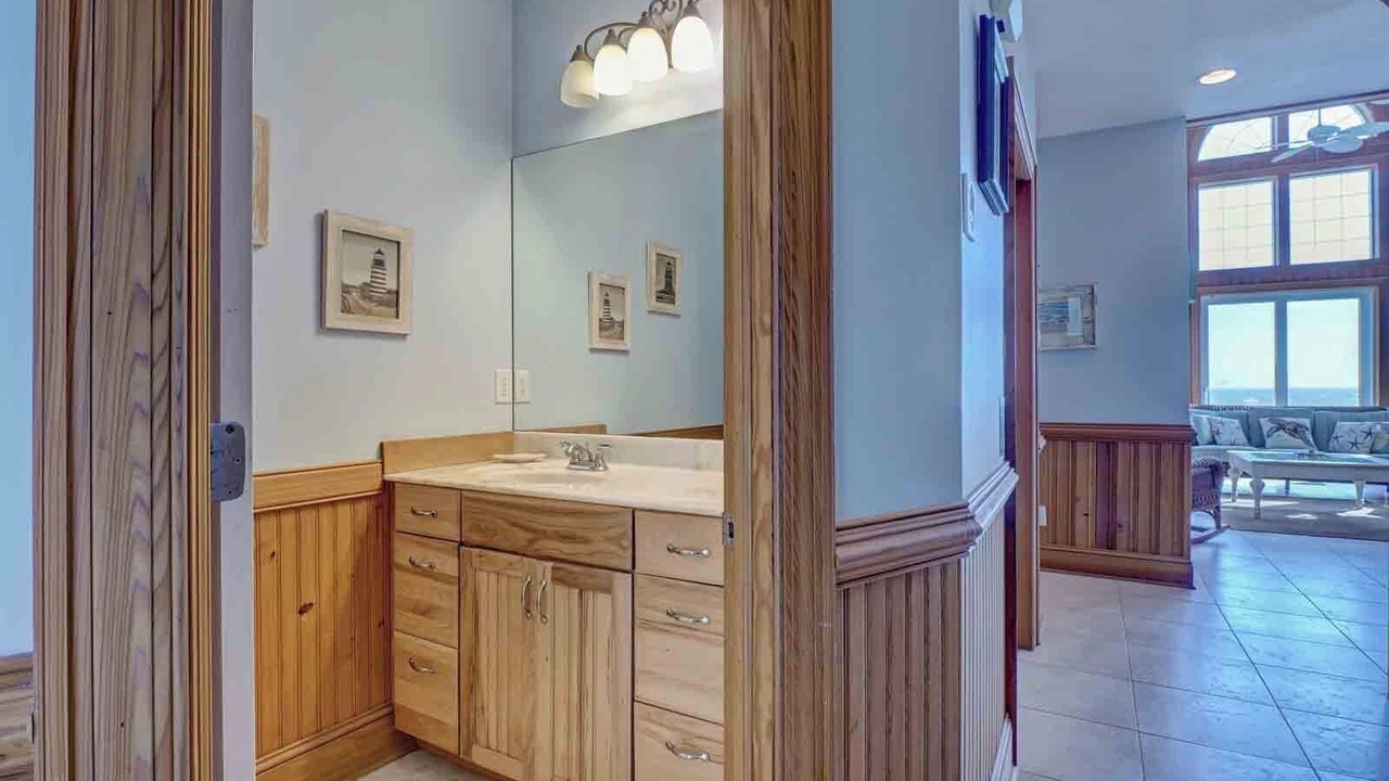 Photo of Bathroom in Village of Stump Sound